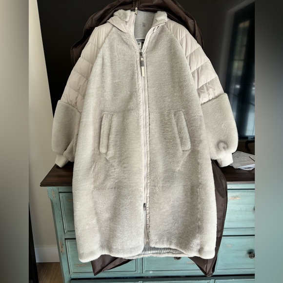 Rare, Brunello Cucinelli Fur Hooded Coat - Picture 2 of 14